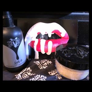 Sephora Kat Von D lock it kit.